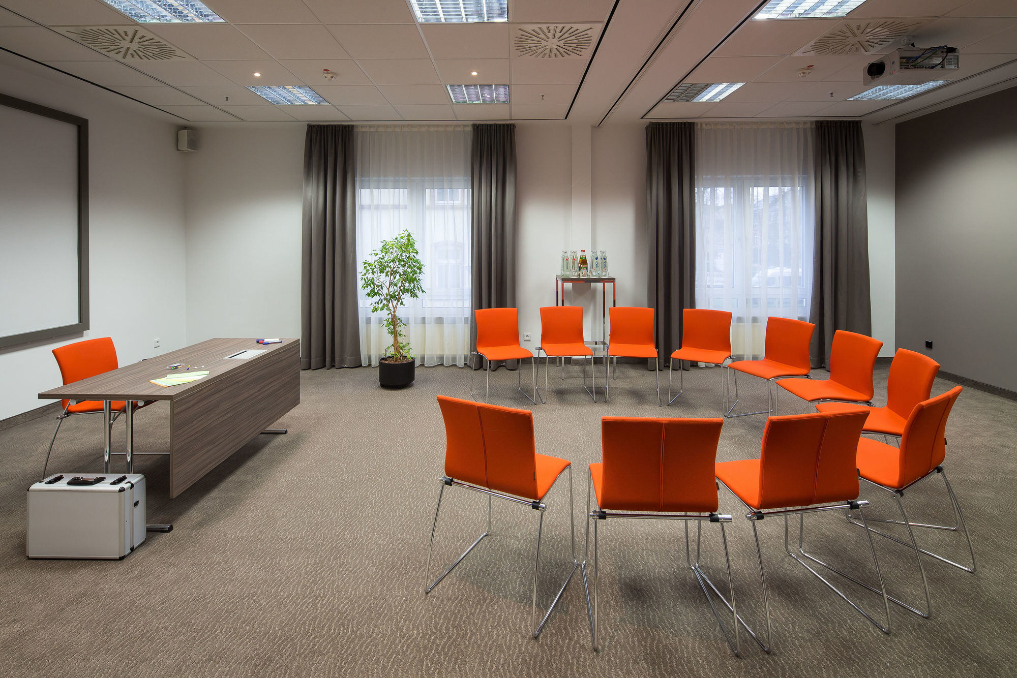 Lindner Hotel Frankfurt Hochst, Part Of Jdv By Hyatt Frankfurt am Main Business bilde