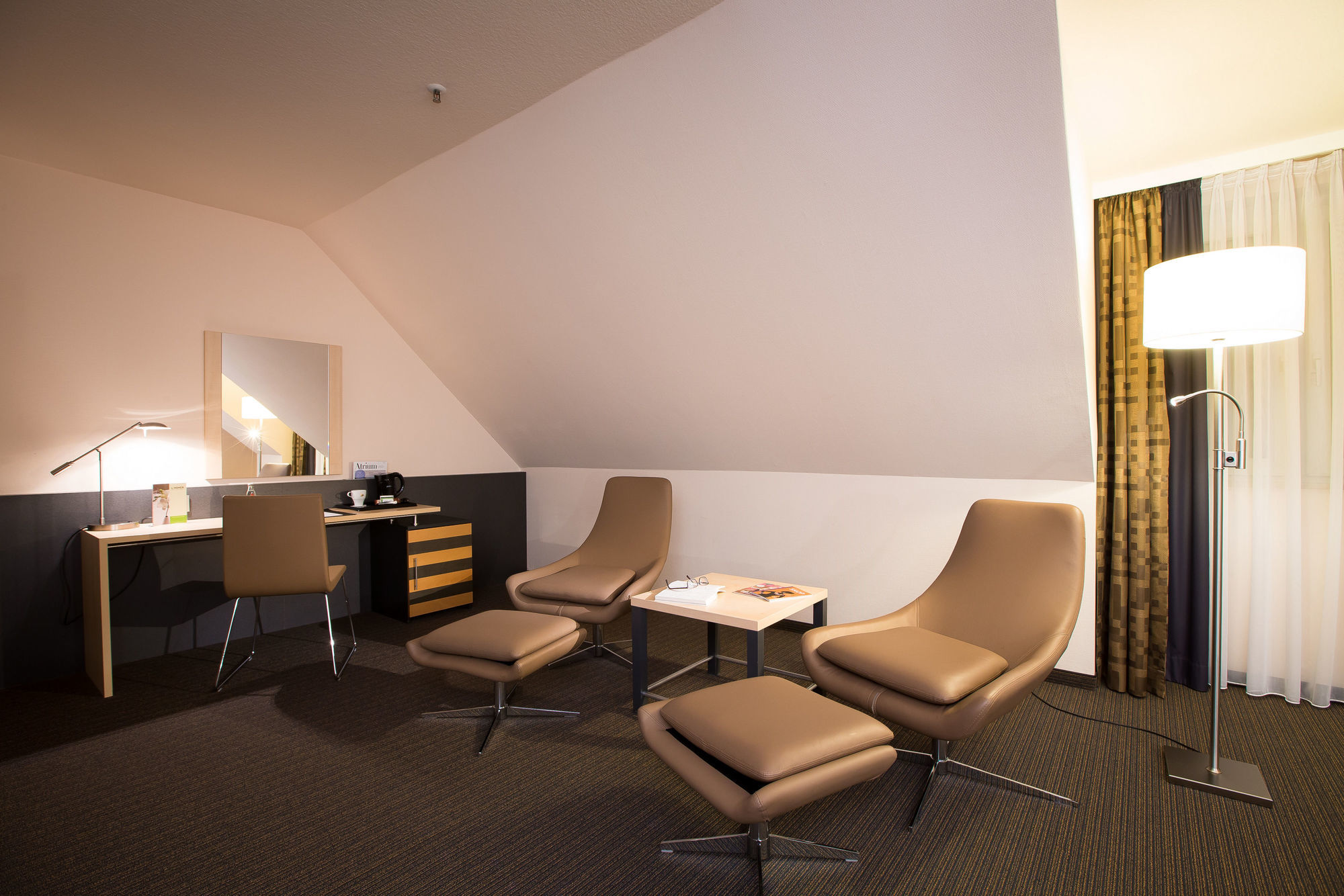 Lindner Hotel Frankfurt Hochst, Part Of Jdv By Hyatt Frankfurt am Main Rom bilde
